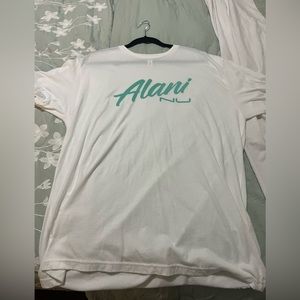 ALANI NU T-SHIRT SIZE XL